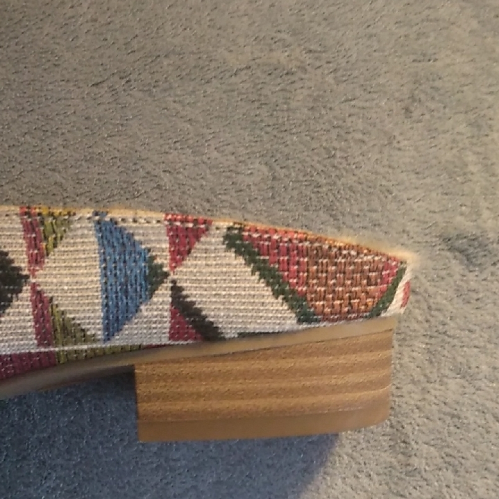 Universal Thread Multicolor Patterned Slides - image 7